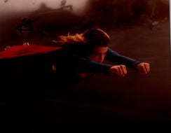 Autographed item – Milly Alcock – Milly Alcock signed Supergirl photograph