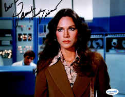 Autographed item – Pamela Hensley – The Six Million Dollar Man - Signed 8x10 Photo