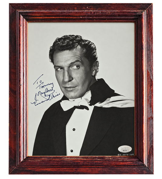 Autographed item – Vincent Price – Autographed photograph